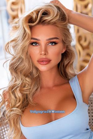 194409 - Angelika Age: 31 - Russia