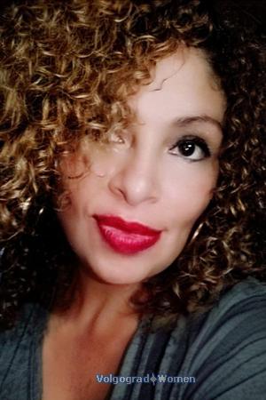 204169 - Seidy Age: 52 - Costa Rica