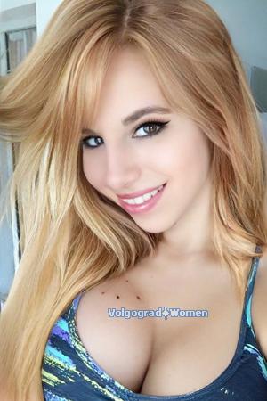 215345 - Nathaly Age: 32 - Argentina