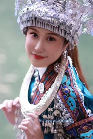 218785 - Qian Age: 35 - China